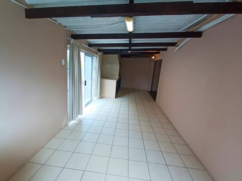 7 Bedroom Property for Sale in Heiderand Western Cape